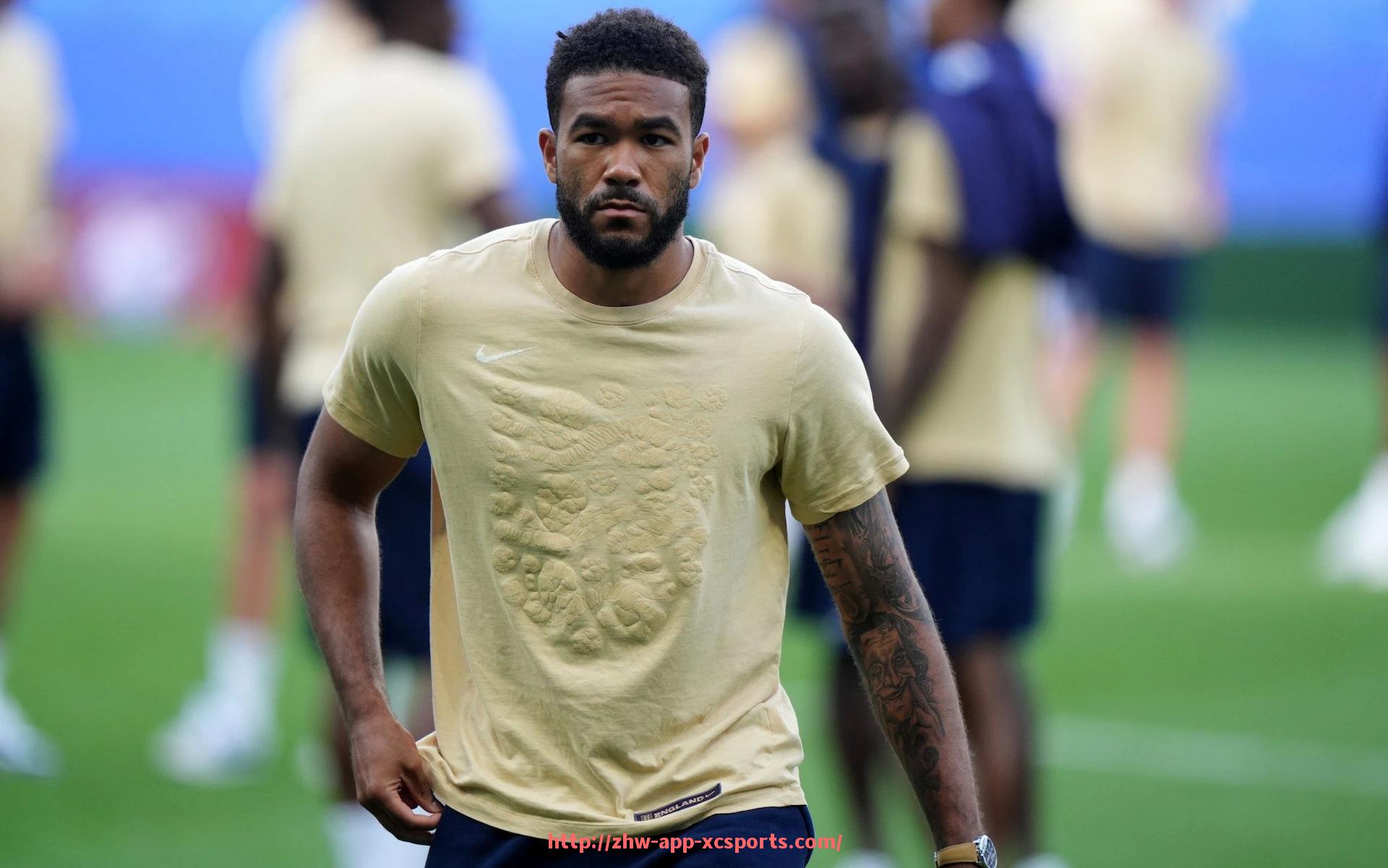 杏彩体育-法甲年度最佳进球时刻合集及战术价值评析